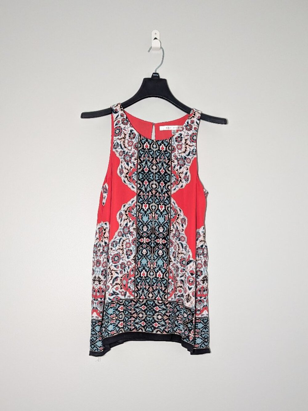 Max Studio Sleeveless Shift Top Red Mosaic Medallion Print Small Boho Officecore